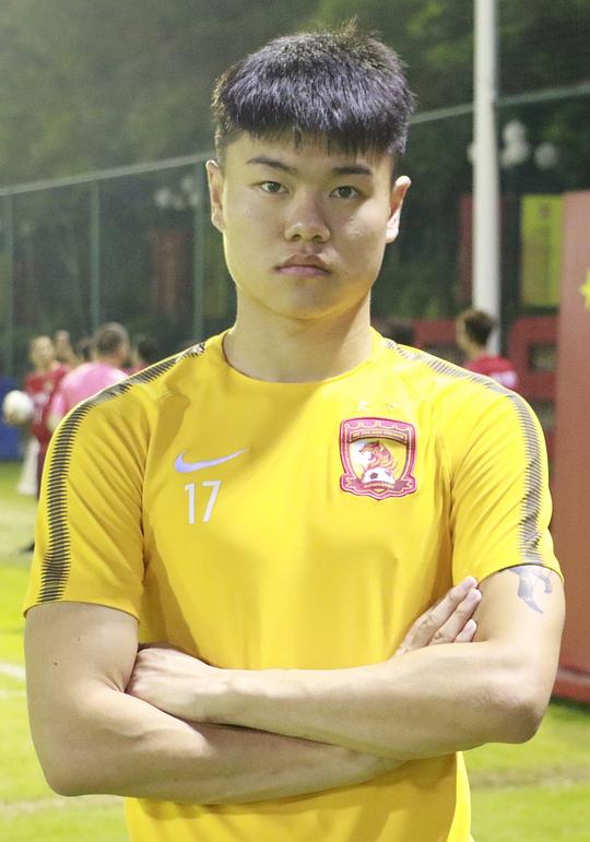 杨立瑜
