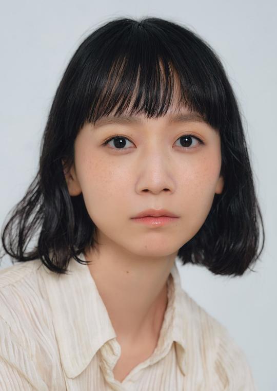三户夏芽