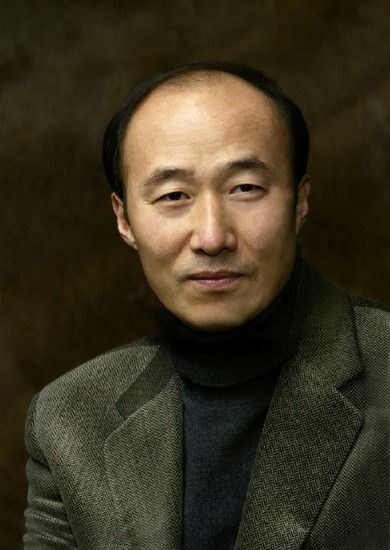 尹柱相