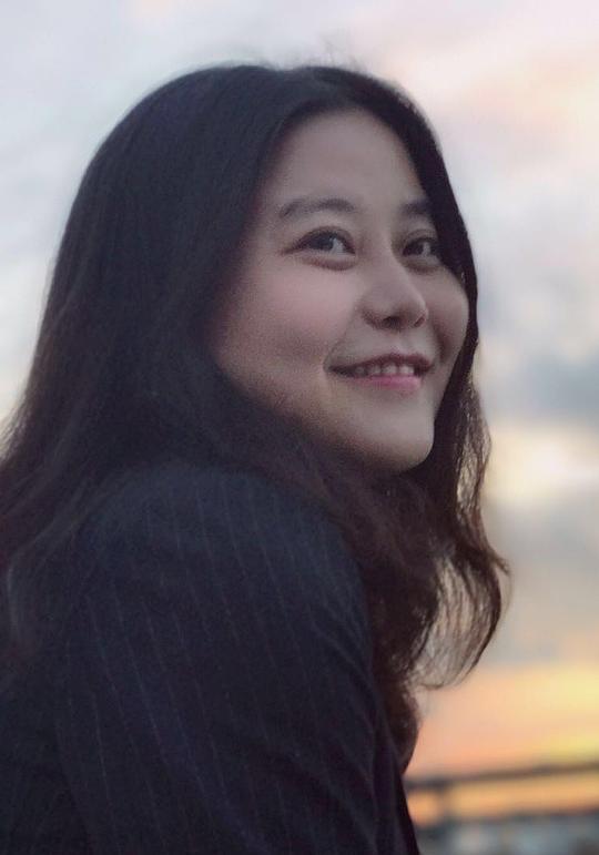 赵静