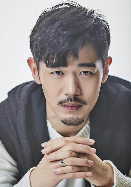 杨帆
