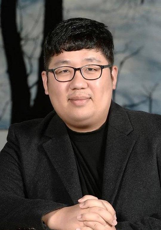 李信华