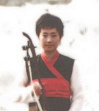 姜垠一
