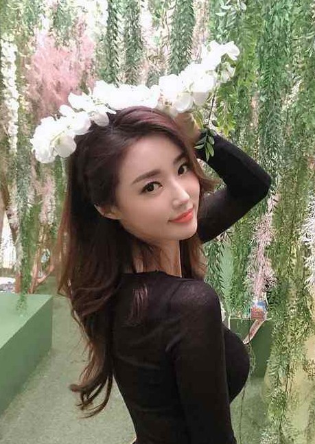 黄美娜