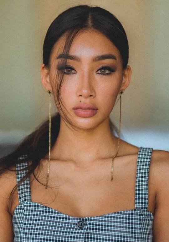 文佳菲